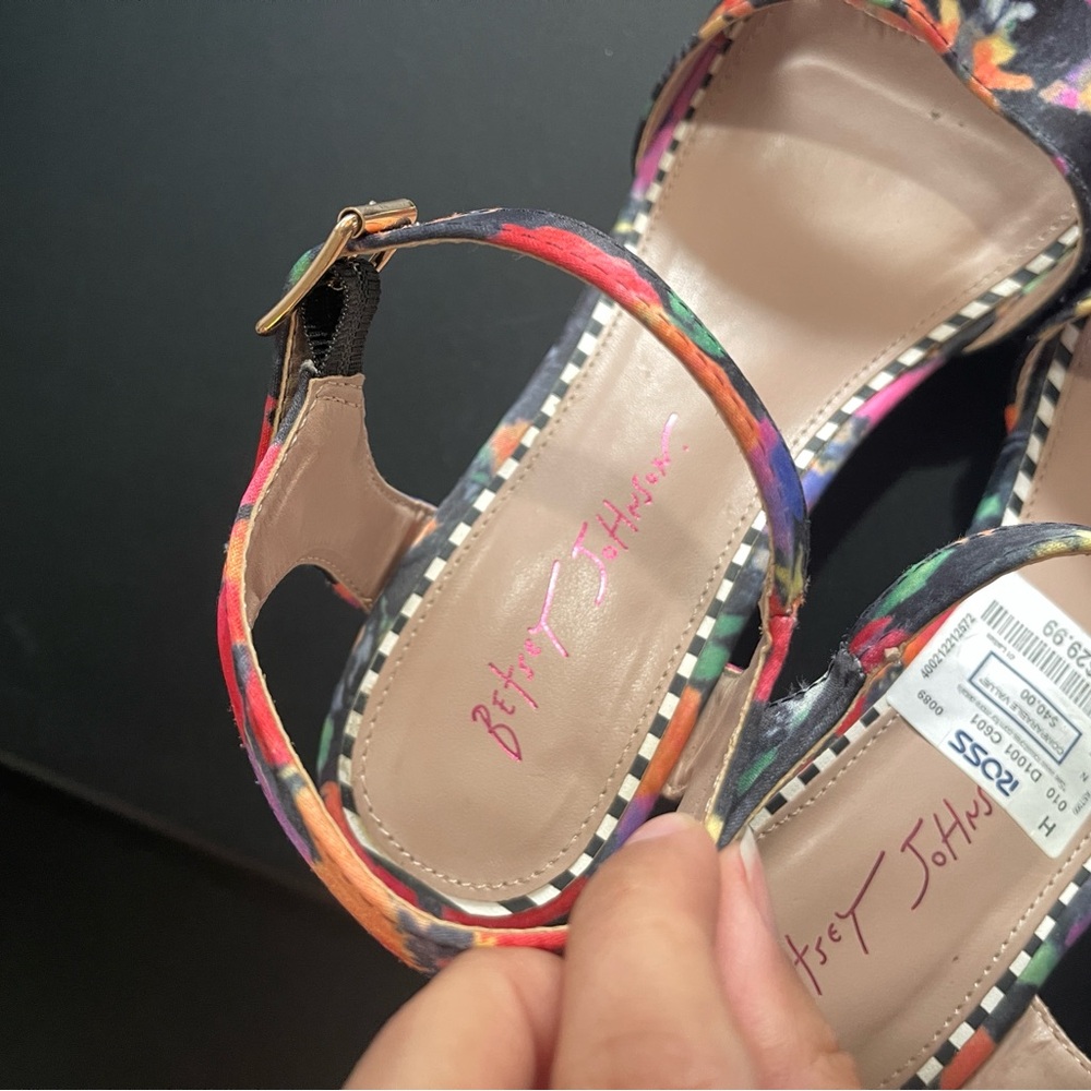 Betsey Johnson Floral Platform Heels - Picture 7 of 7